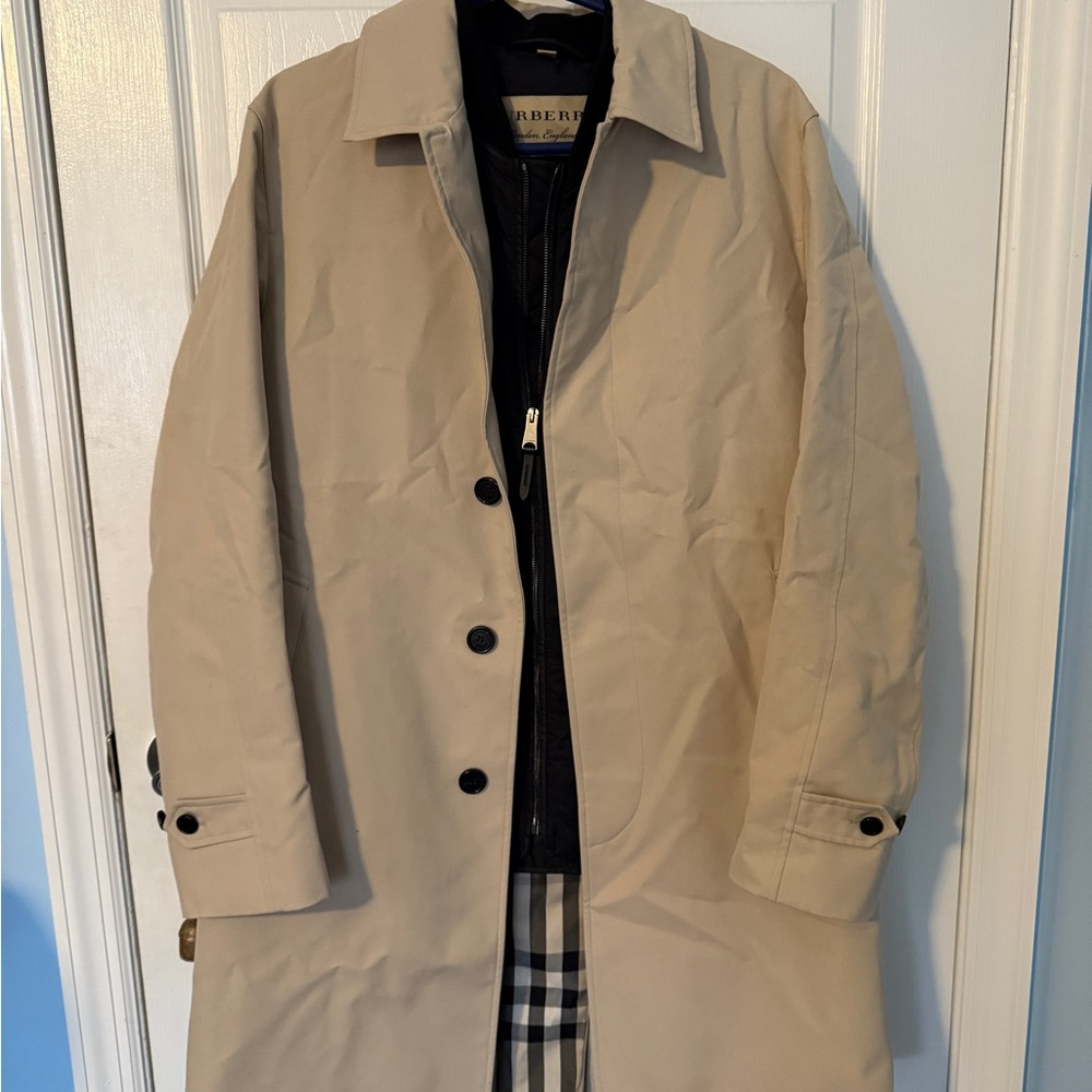 Burberry Men's Tan Coat